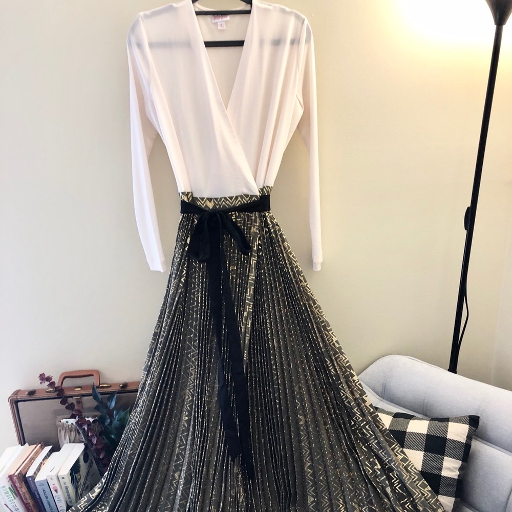 LuLaRoe Elegant Deanne